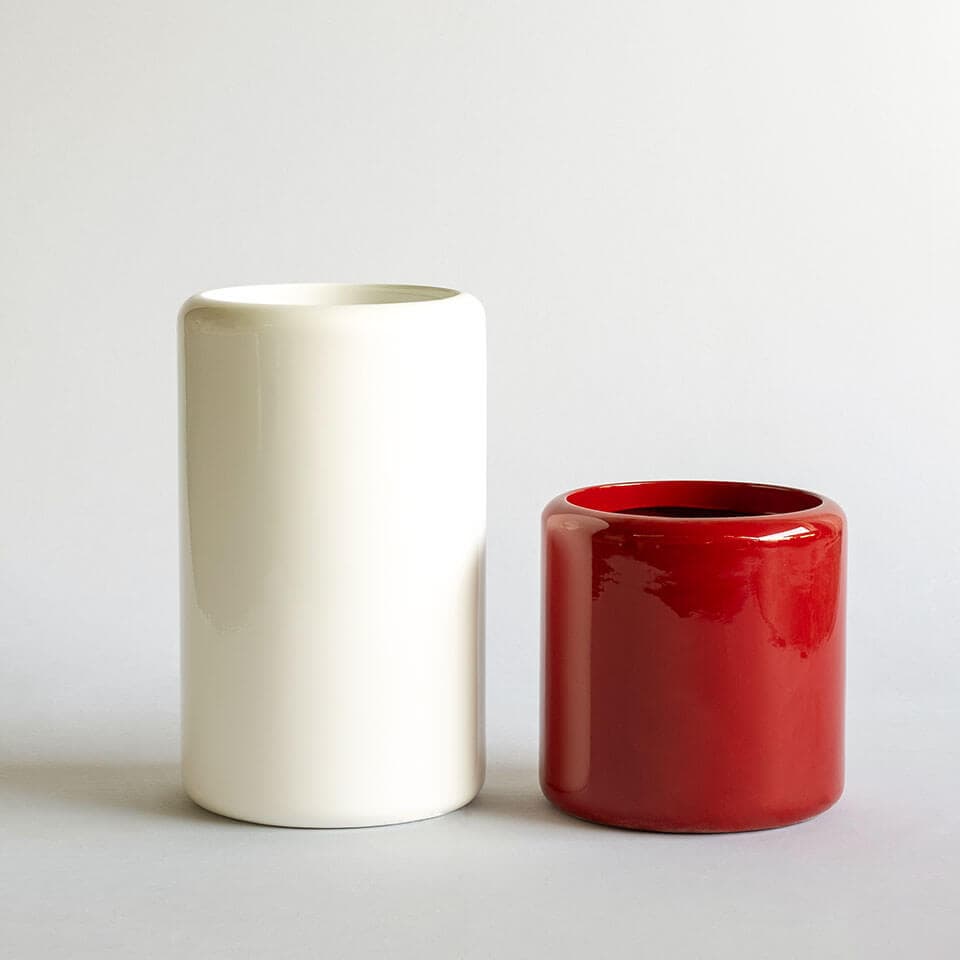 White &amp; Red colored cyclindical designer planters in gloss finish
