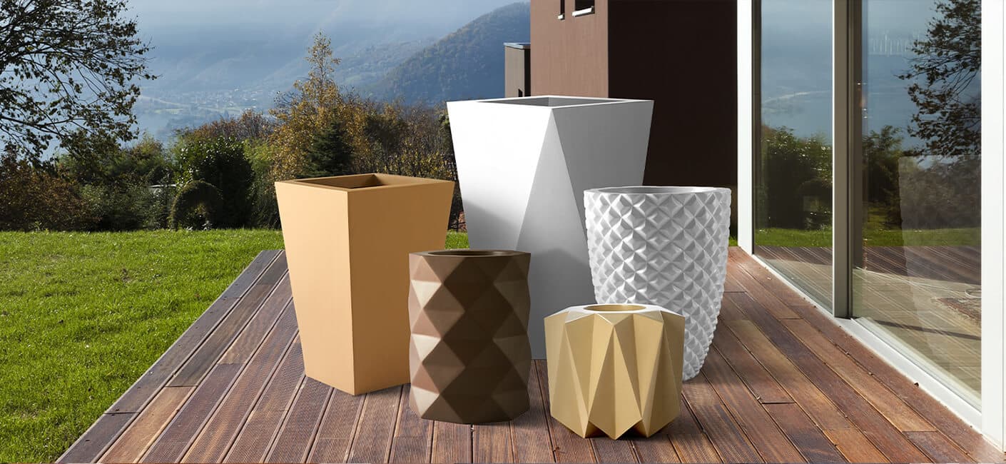 5 designer garden planters placed besides each other