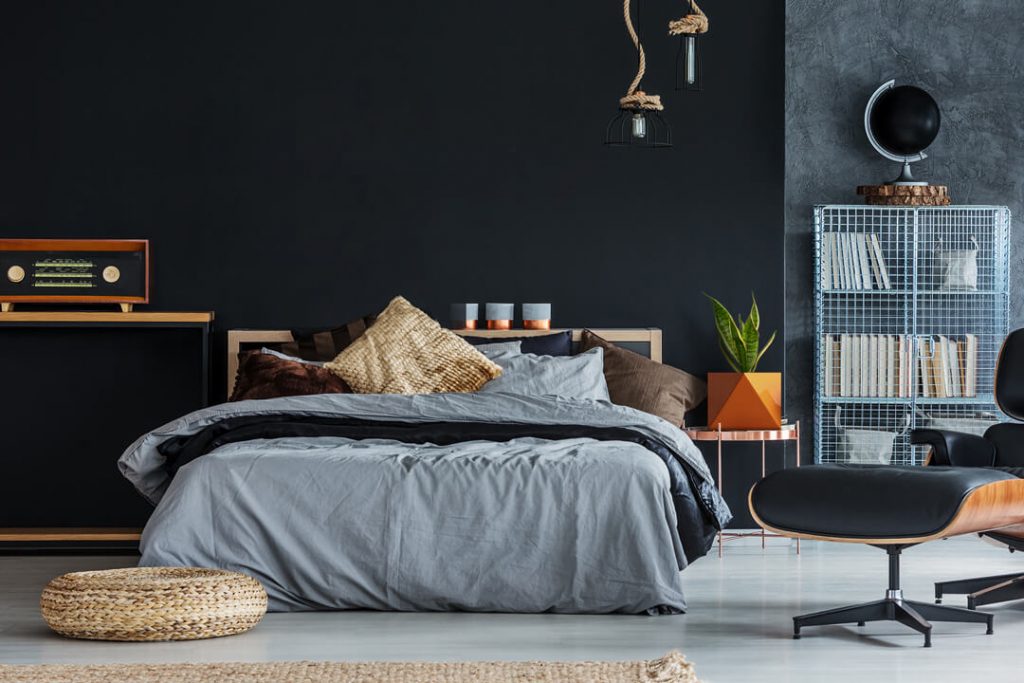 10 Dark Bedroom Decor Ideas for the Classic Vibe