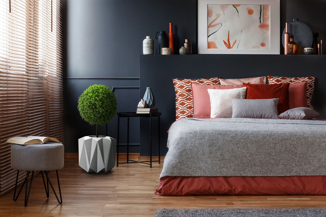 10 Dark Bedroom ideas for the classic vibe 