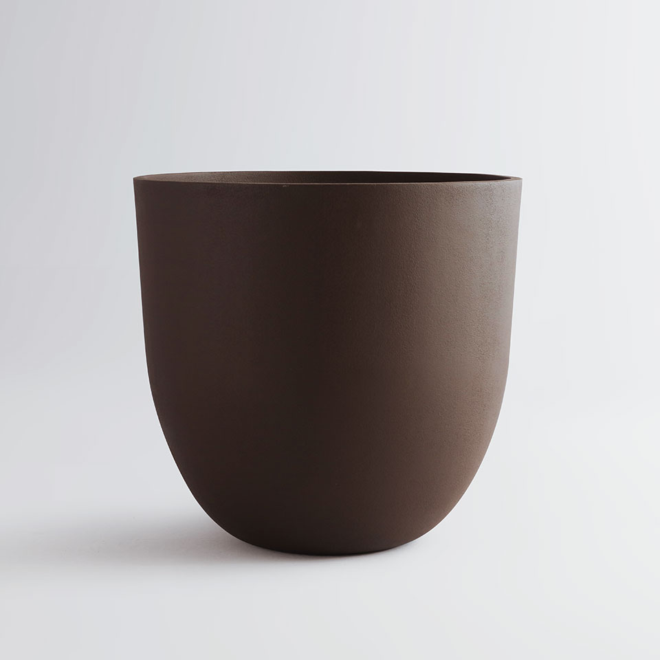 brown color U shaped planters