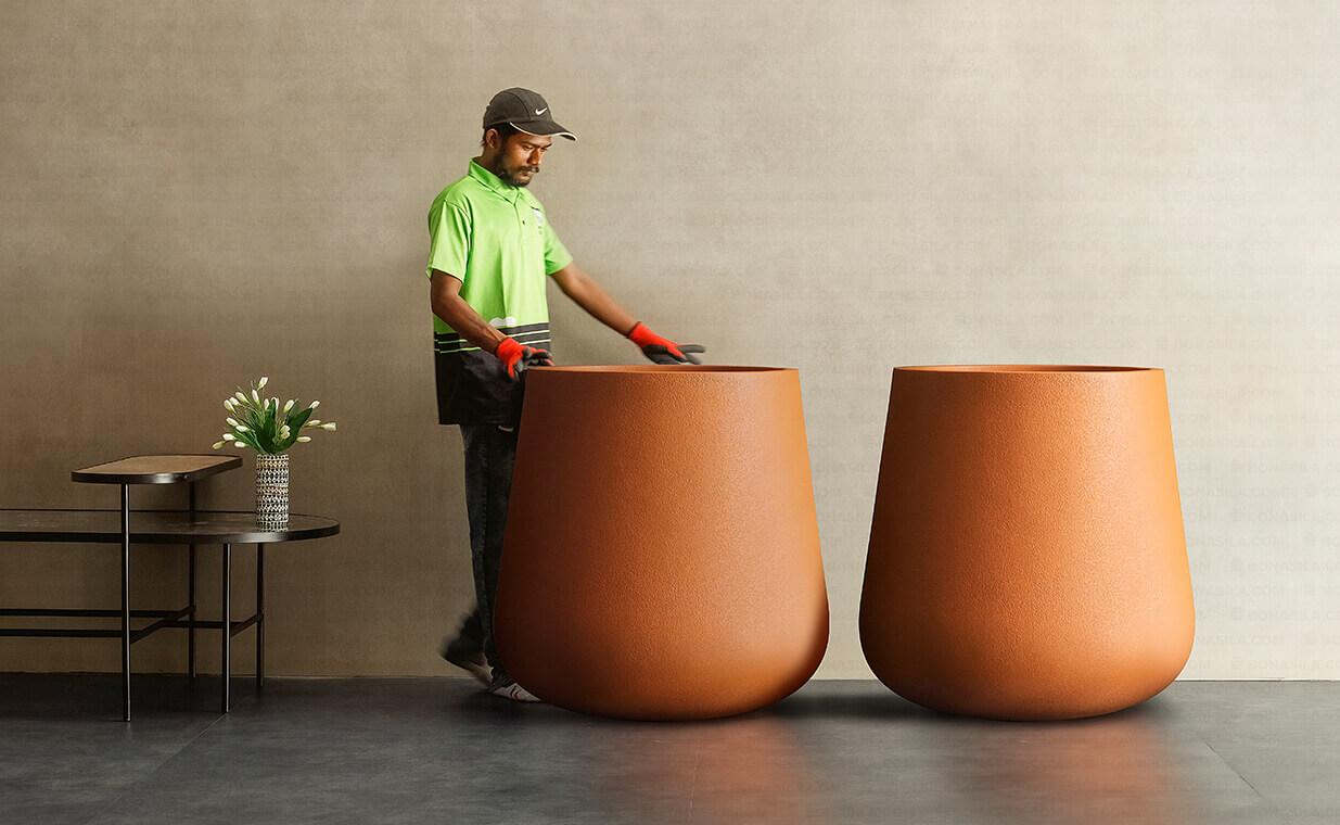huge-U-shaped-fiberglass-planters