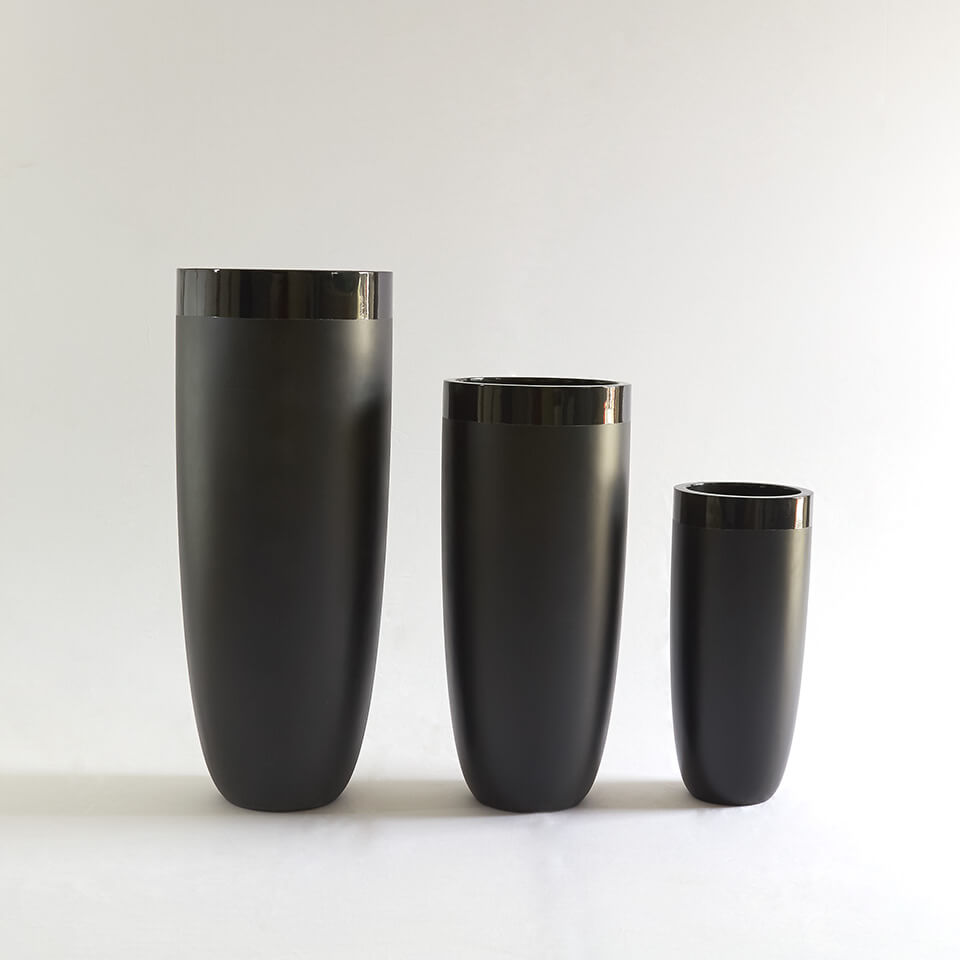 Long & Sleek planter nivoli in brown sugar and buff colour with a gloss finish at the top